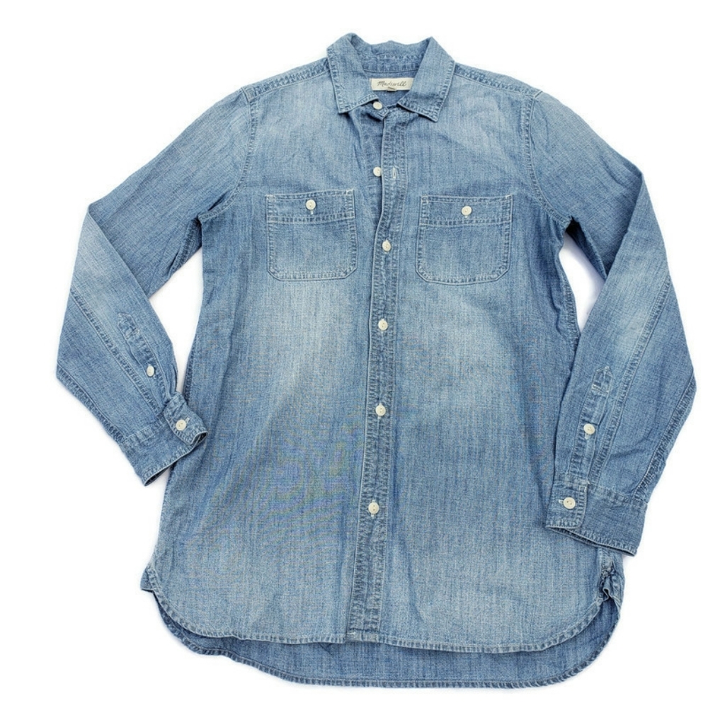 Madewell long sleeved button down denim top XS